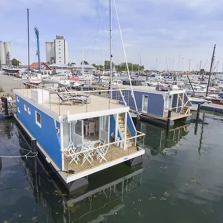 公寓 Ferienhaus Auf Dem Wasser - Hausboot Antje Frieda