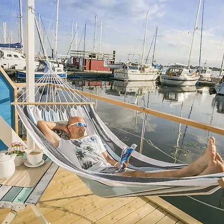 Ferienhaus Auf Dem Wasser - Hausboot Antje Frieda 费马恩